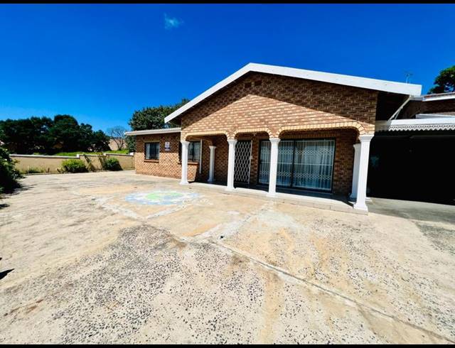 4 BEDROOM HOUSE FOR SALE IN AVOCA HILLS